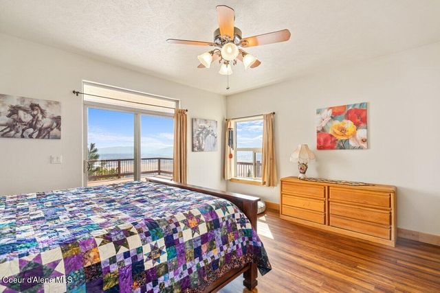 10653 N Payment Peak RD, Hauser, ID 83854