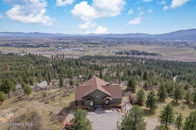 10653 N Payment Peak RD, Hauser, ID 83854
