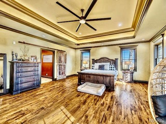 23900 Emerson Road, Lebanon, MO 65536