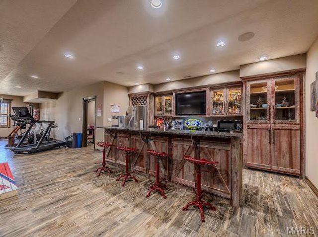 23900 Emerson Road, Lebanon, MO 65536