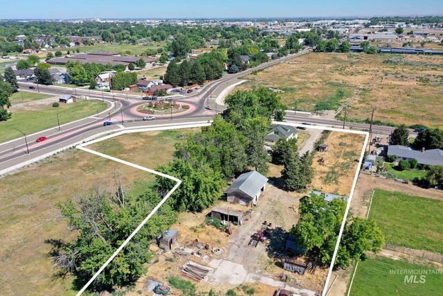 3123 E Victory Road, Nampa, ID 83687