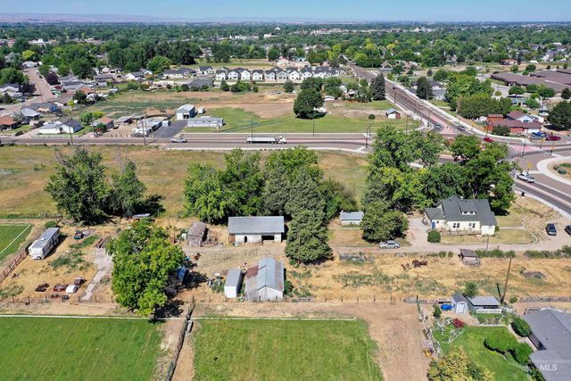 3123 E Victory Road, Nampa, ID 83687