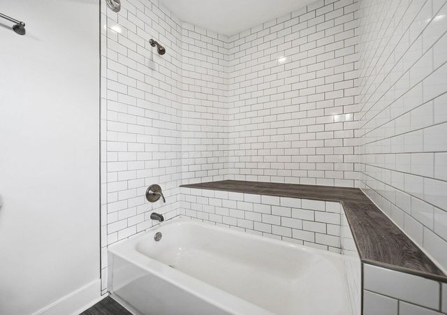 144 Wilson Avenue, Columbus, OH 43205