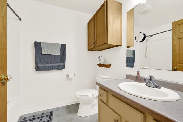 W204S8194 Pasadena DRIVE, Muskego, WI 53150
