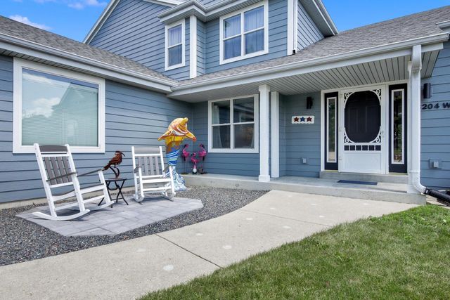 W204S8194 Pasadena DRIVE, Muskego, WI 53150
