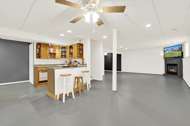 W204S8194 Pasadena DRIVE, Muskego, WI 53150
