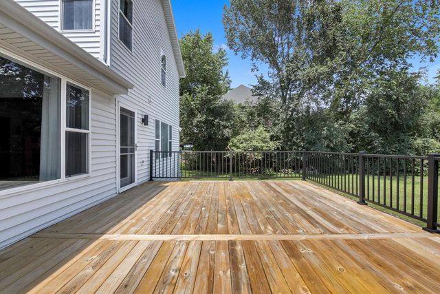 W204S8194 Pasadena DRIVE, Muskego, WI 53150