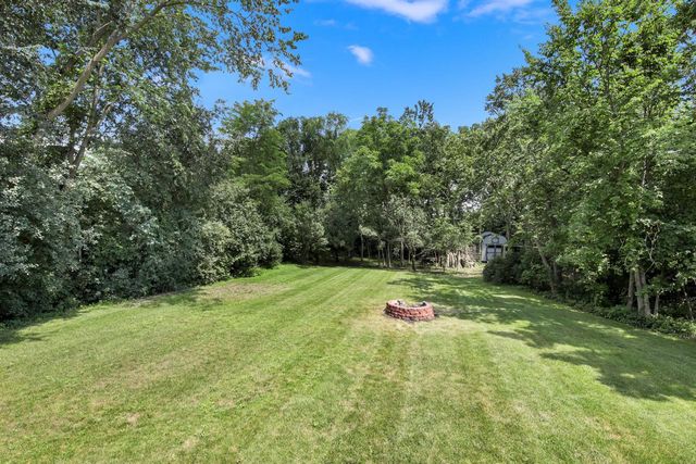 W204S8194 Pasadena DRIVE, Muskego, WI 53150
