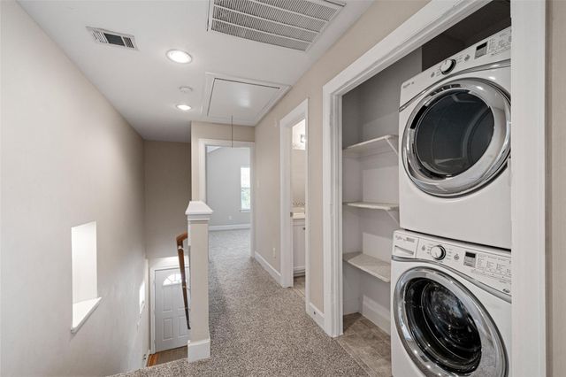 5951 S Loop E 55, Houston, TX 77033