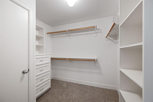 5951 S Loop E 55, Houston, TX 77033