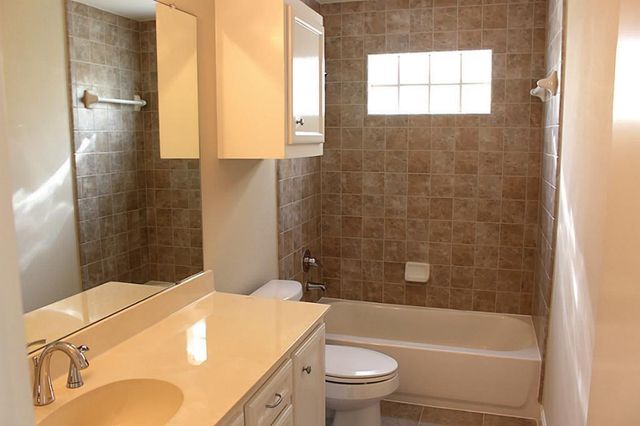 5951 S Loop E 55, Houston, TX 77033
