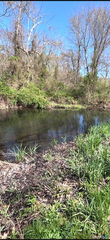 1107 North High Street, East Haven, CT 06512