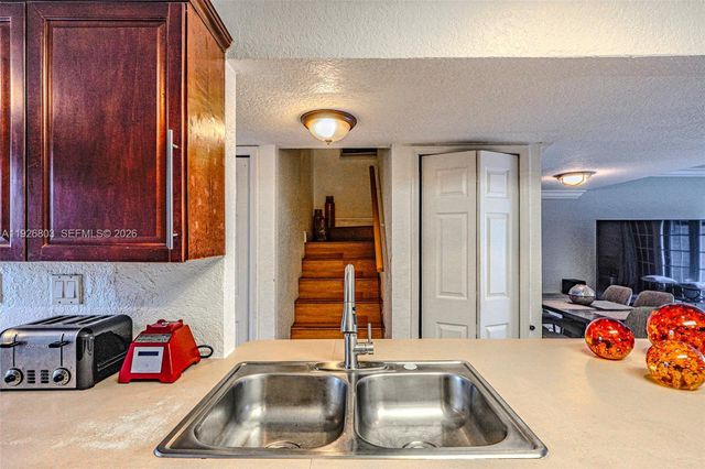 3331 Farragut Street 8A, Hollywood, FL 33021