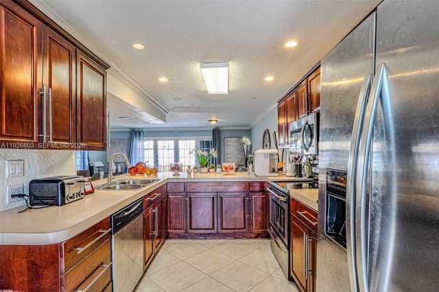 3331 Farragut Street 8A, Hollywood, FL 33021
