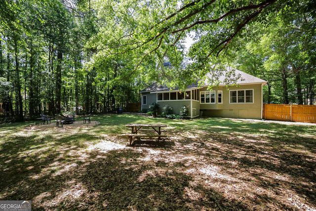 1711 Oconee Crossing Circle, Bogart, GA 30622