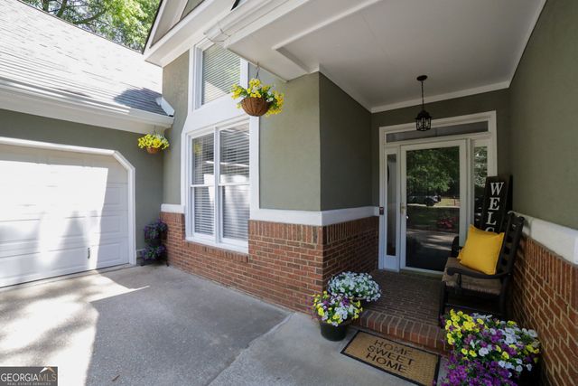 1711 Oconee Crossing Circle, Bogart, GA 30622