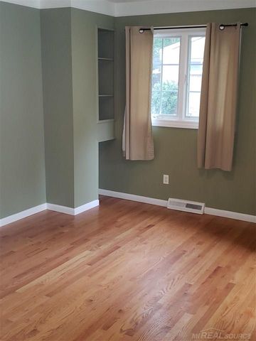 281 Reitman Court, Rochester Hills, MI 48307