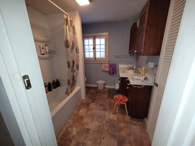 4 Tulip Street, Lyndon, VT 05851