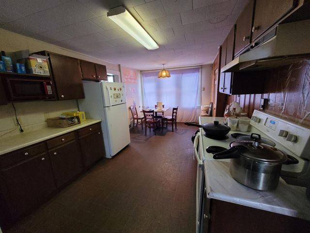 4 Tulip Street, Lyndon, VT 05851