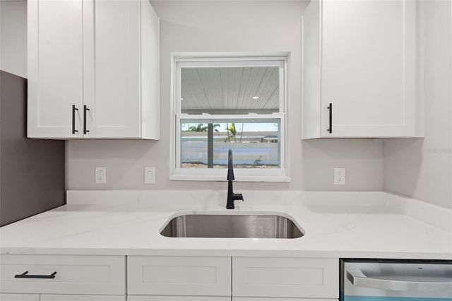 9278 78TH PLACE, Seminole, FL 33777