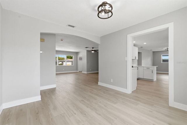 9278 78TH PLACE, Seminole, FL 33777