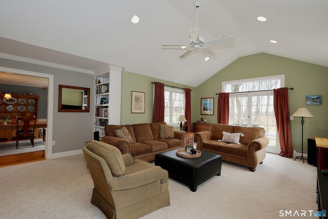 9 Dowling Drive, Ridgefield, CT 06877