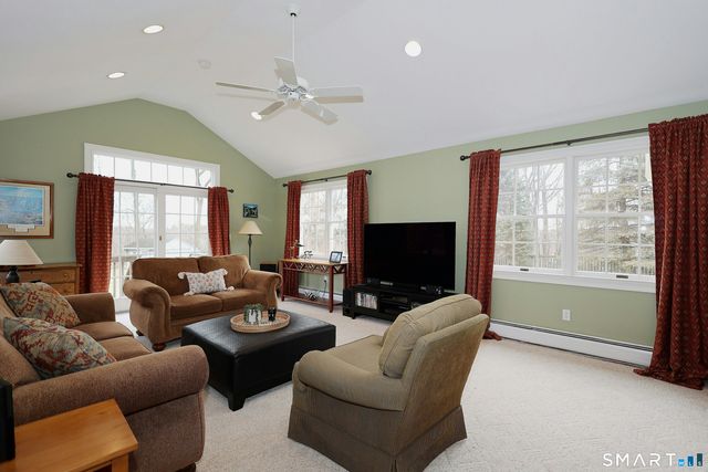 9 Dowling Drive, Ridgefield, CT 06877