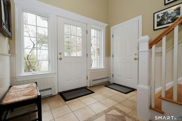 9 Dowling Drive, Ridgefield, CT 06877