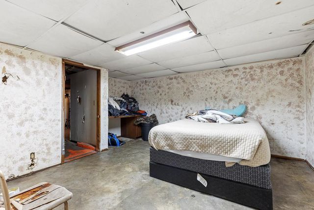 402 Mill Street, Marshall, MN 56258