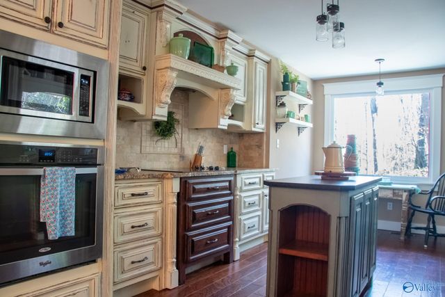 3414 Wyeth Drive, Guntersville, AL 35976