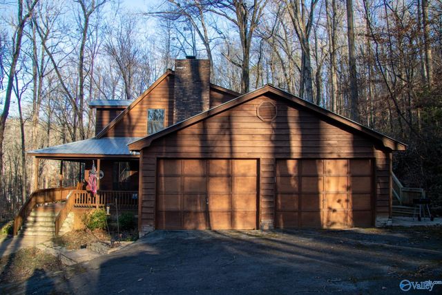 3414 Wyeth Drive, Guntersville, AL 35976