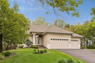 10586 Estate Drive, Eden Prairie, MN 55347