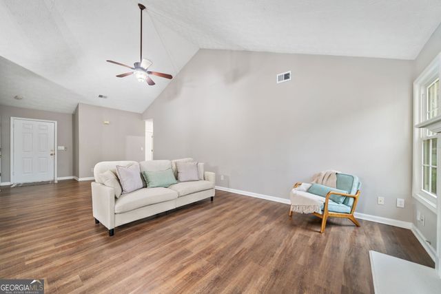 455 Ellesmere Way, Buford, GA 30518