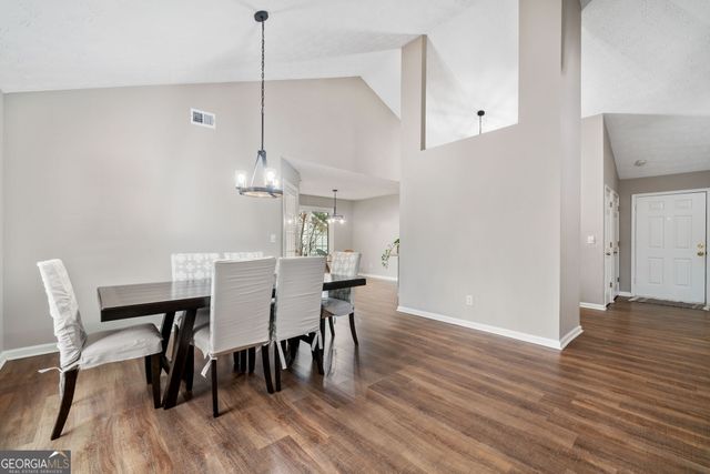 455 Ellesmere Way, Buford, GA 30518