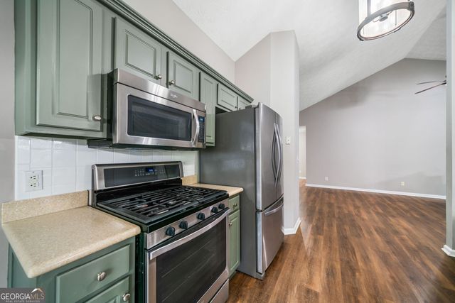 455 Ellesmere Way, Buford, GA 30518