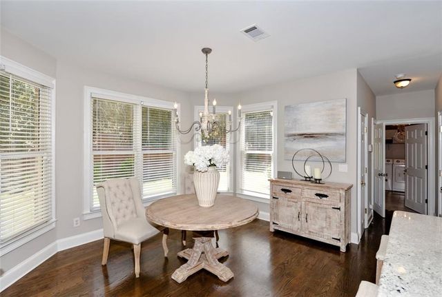 310 Windsor Gate NE Cove, Atlanta, GA 30342