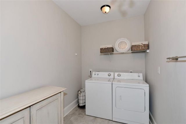 310 Windsor Gate NE Cove, Atlanta, GA 30342