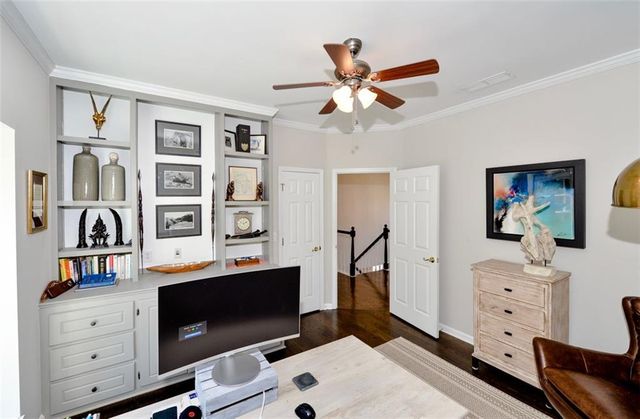 310 Windsor Gate NE Cove, Atlanta, GA 30342