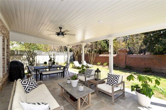 310 Windsor Gate NE Cove, Atlanta, GA 30342