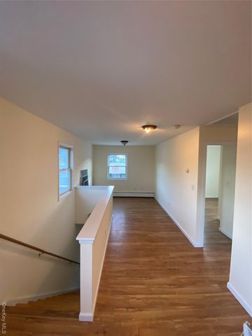 12 Mountain Avenue, Highland Falls, NY 10928