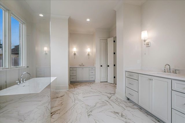 9121 CHEATHAM LN N, Germantown, TN 38138