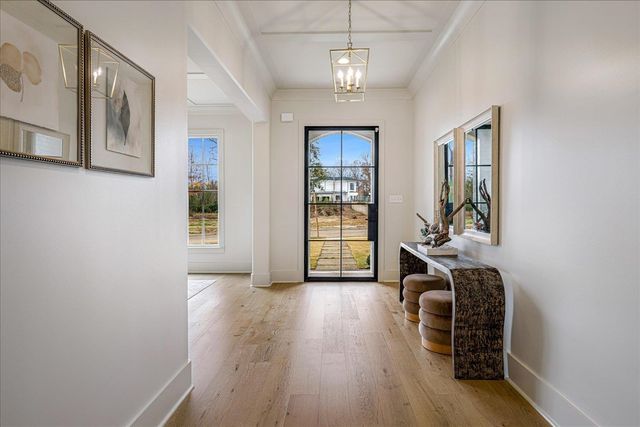 9121 CHEATHAM LN N, Germantown, TN 38138