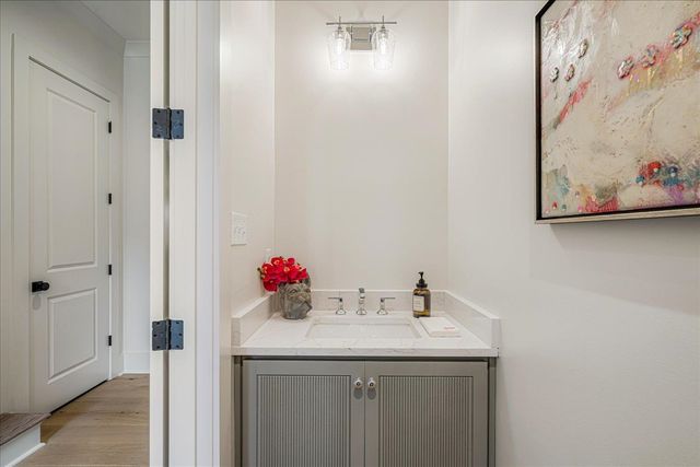 9121 CHEATHAM LN N, Germantown, TN 38138