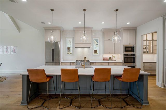 9121 CHEATHAM LN N, Germantown, TN 38138