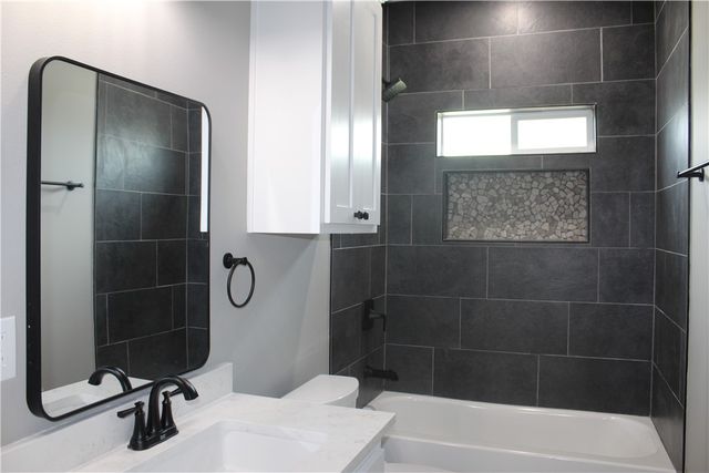 112 S VASQUEZ, Orange Grove, TX 78372
