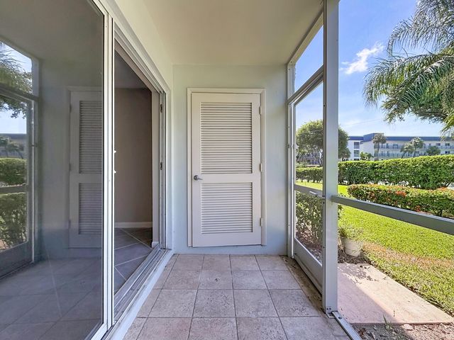 207 TROPIC ISLE Drive 1130, Delray Beach, FL 33483