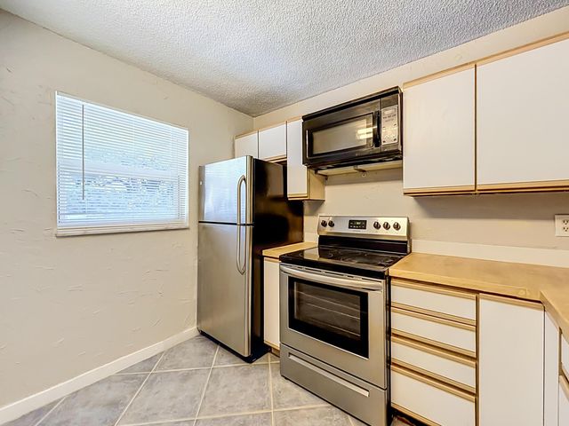 207 TROPIC ISLE Drive 1130, Delray Beach, FL 33483