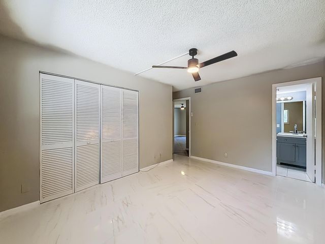 207 TROPIC ISLE Drive 1130, Delray Beach, FL 33483