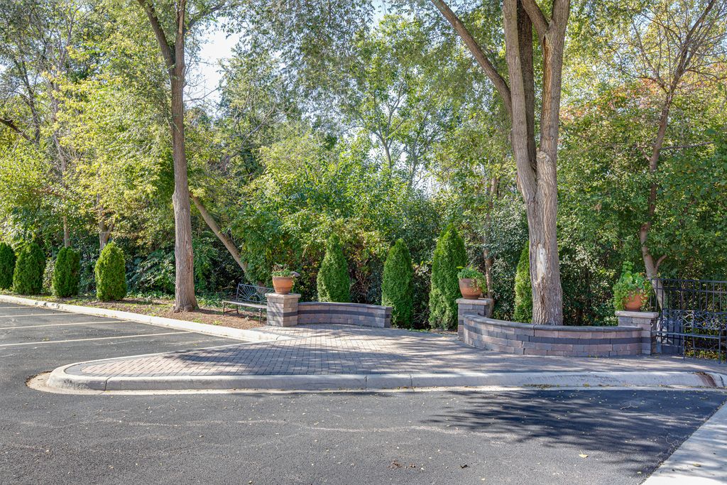 170 W Roosevelt Road, West Chicago, IL 60185 — photo 4