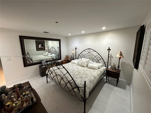 12920 SW 119th St, Miami, FL 33186